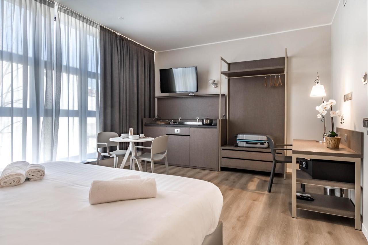 Joivy San Cristoforo - Terrace, Gym & Spa Milano Exteriör bild
