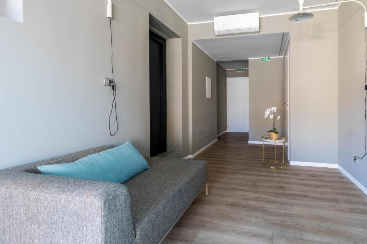 Joivy San Cristoforo - Terrace, Gym & Spa Milano Exteriör bild